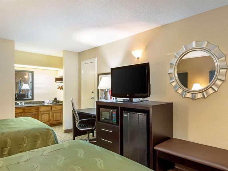 Quality Inn Thomaston Exterior foto